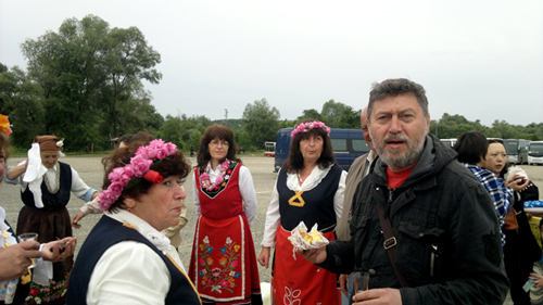   Azat Galimov.Photos from the plein air Bulgaria 2013.Festival of the Roses. Rozober.