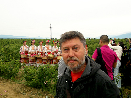   Azat Galimov.Photos from the plein air Bulgaria 2013.Festival of the Roses. Rozober.